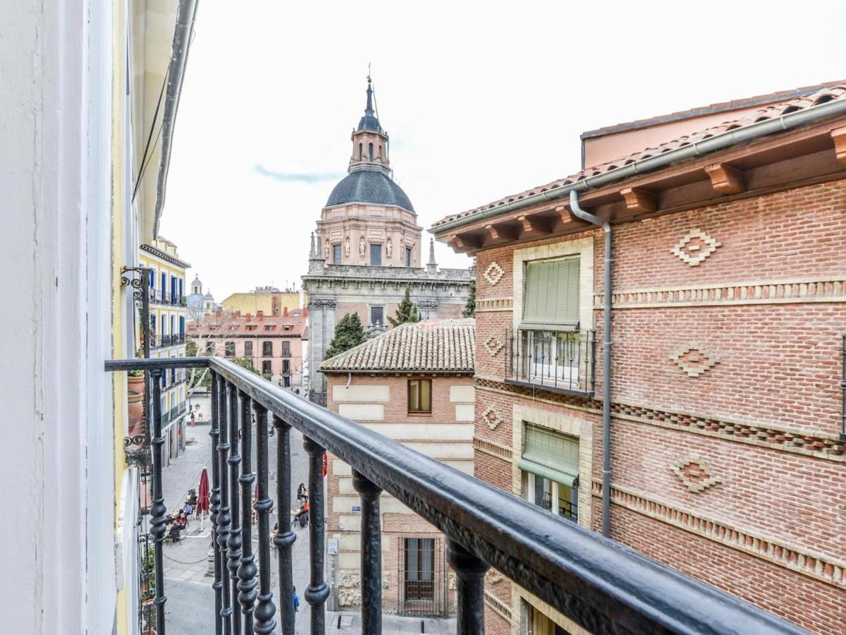 Apartamento Cava Baja Alquiler Temporal 马德里 外观 照片